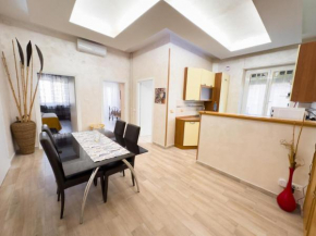 Lollo House